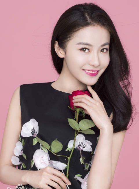 鹿晗姓鹿迪丽热巴姓迪力木拉提盘点明星里那些罕见的姓氏