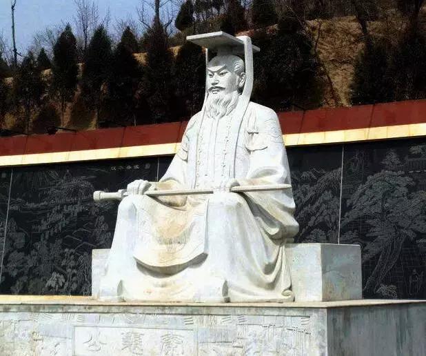 周平王东迁是西周与东周的分界线为何没让周朝变强反而走向衰落