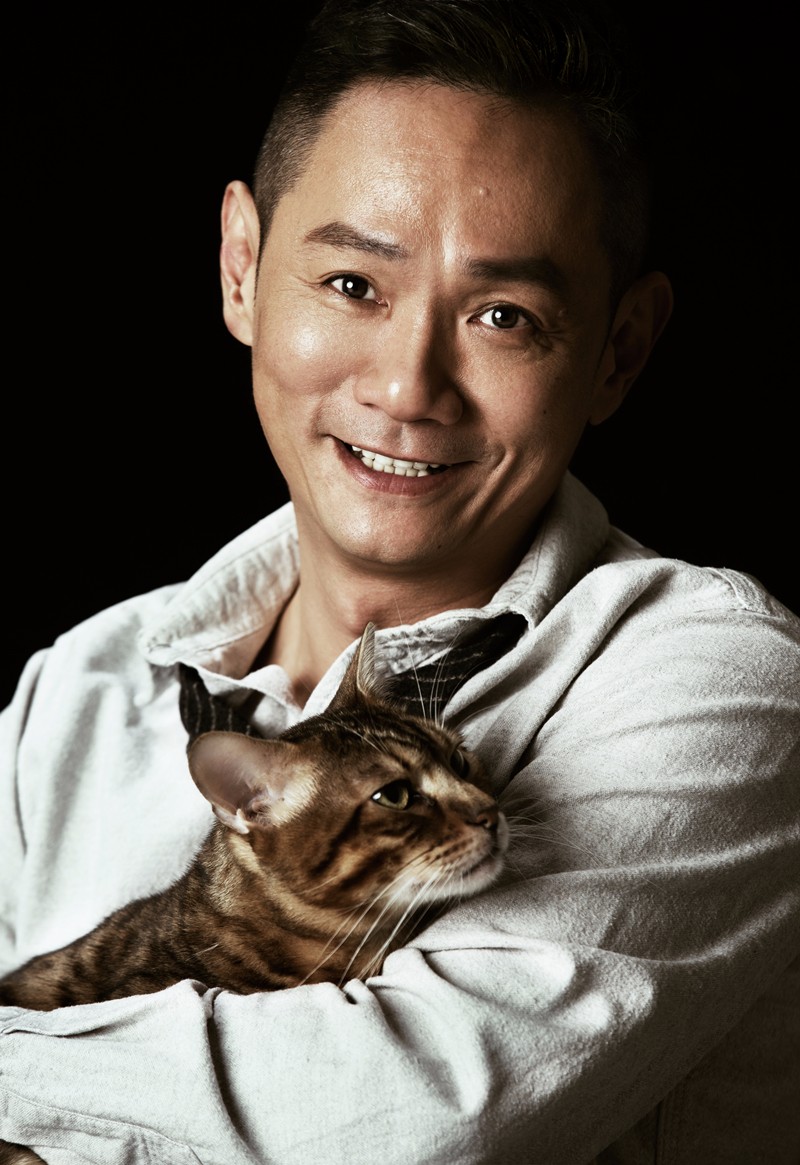 演员果靖霖毕业于上海戏剧学院,凭借其主演的电影《袁隆平》获得了第