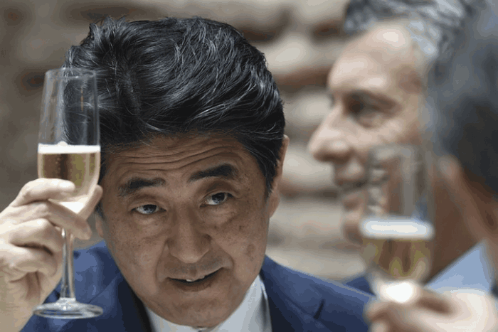 日本人知道他们过去侵略过中国吗?日本网民却