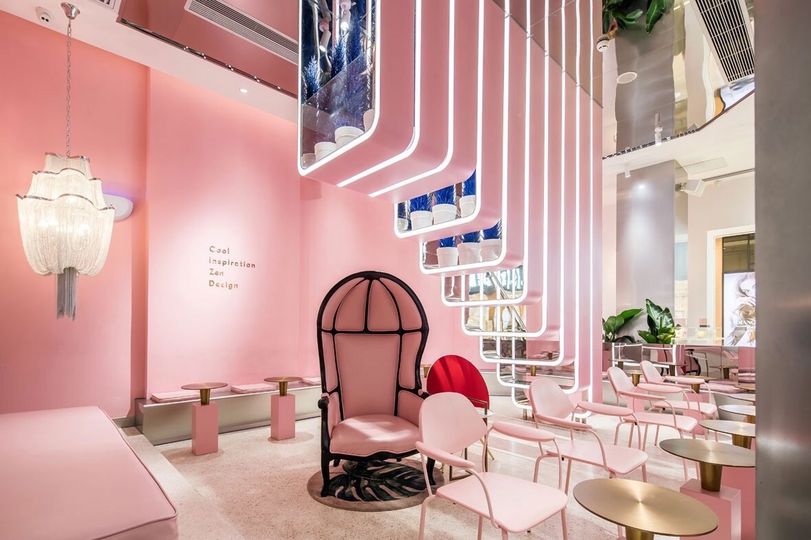 喜茶·天环 pink 店空间设计,粉色与白色搭配营造出一种小清新的少女
