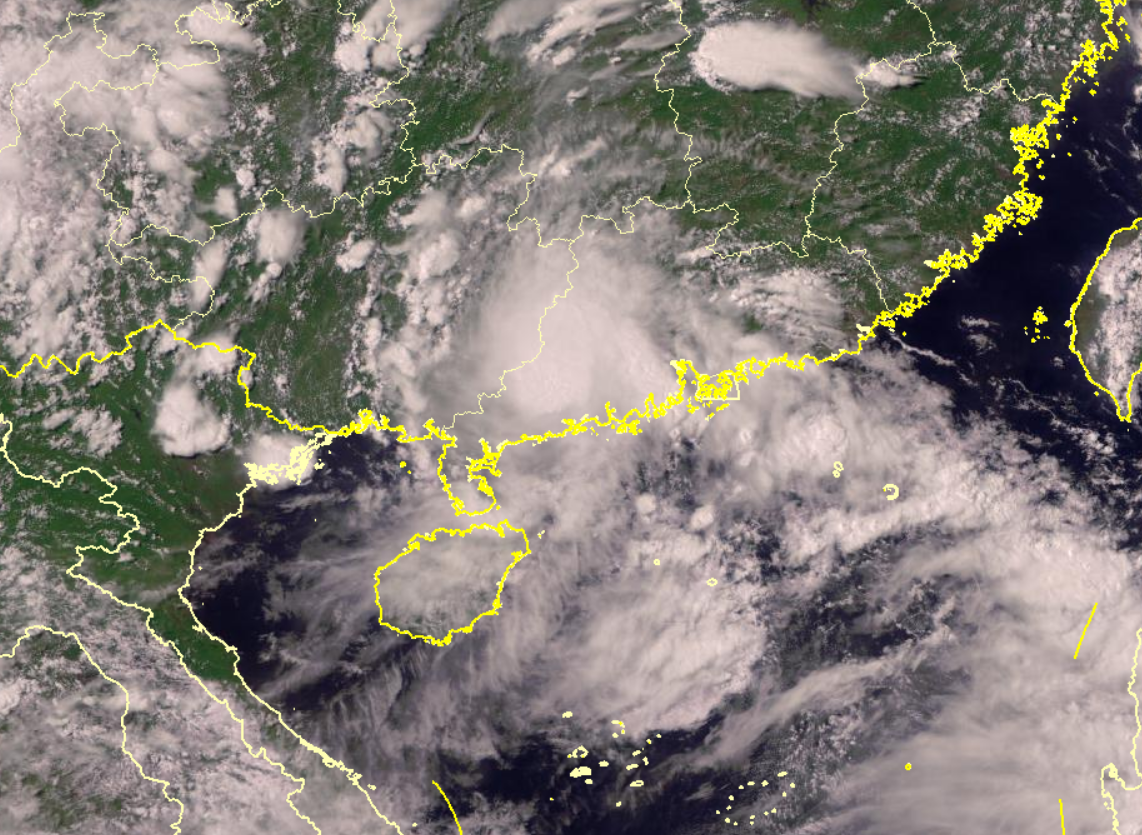 从太空看8月11日天气 疾风骤雨袭击京津冀 台风摩羯奔向浙江 从太空看8月11日天气 疾风骤雨袭击京津冀 台风摩羯奔向浙江