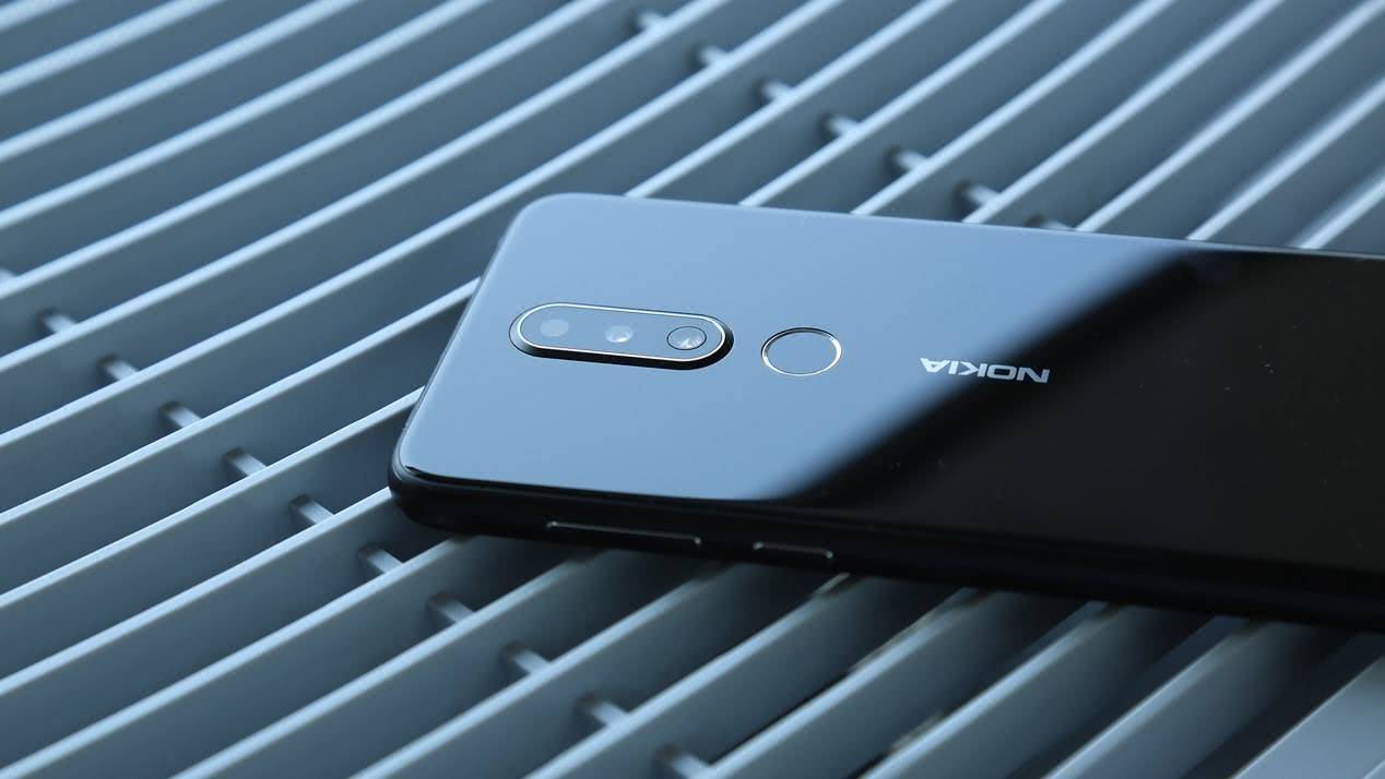 诺基亚x6正式开售: 1299元起 性价比最高的刘海屏手机