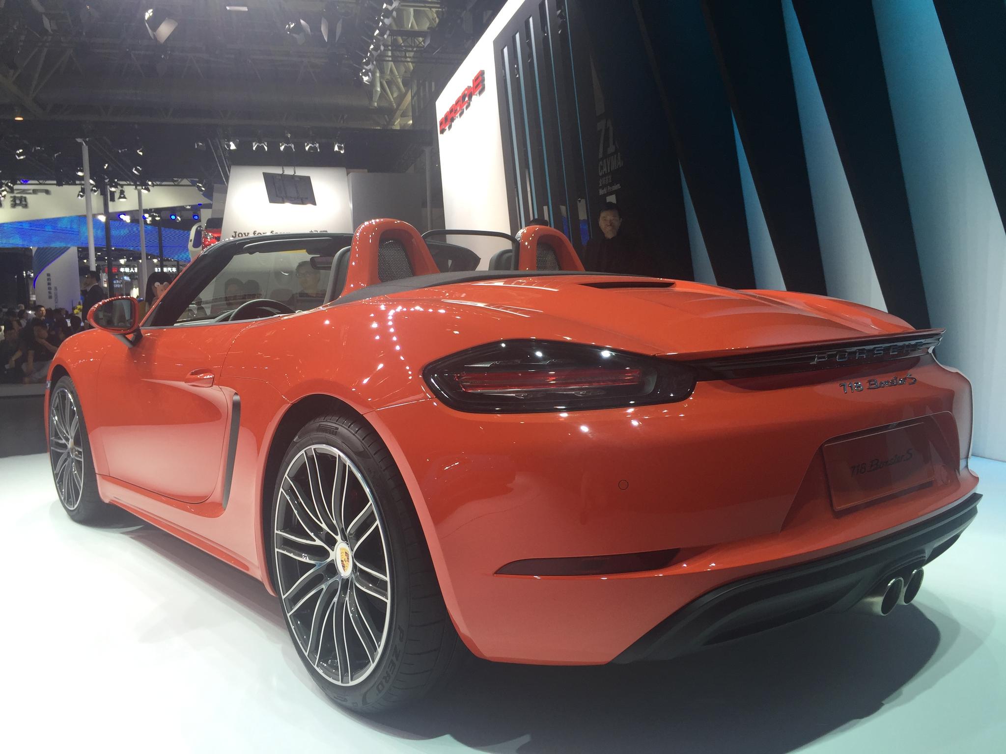 保时捷718 boxster s