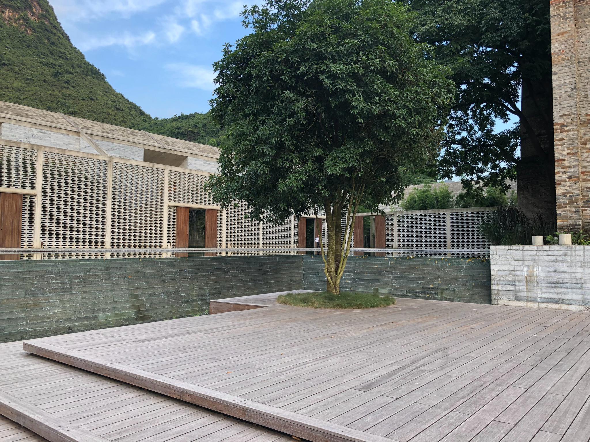 阳朔糖舍酒店