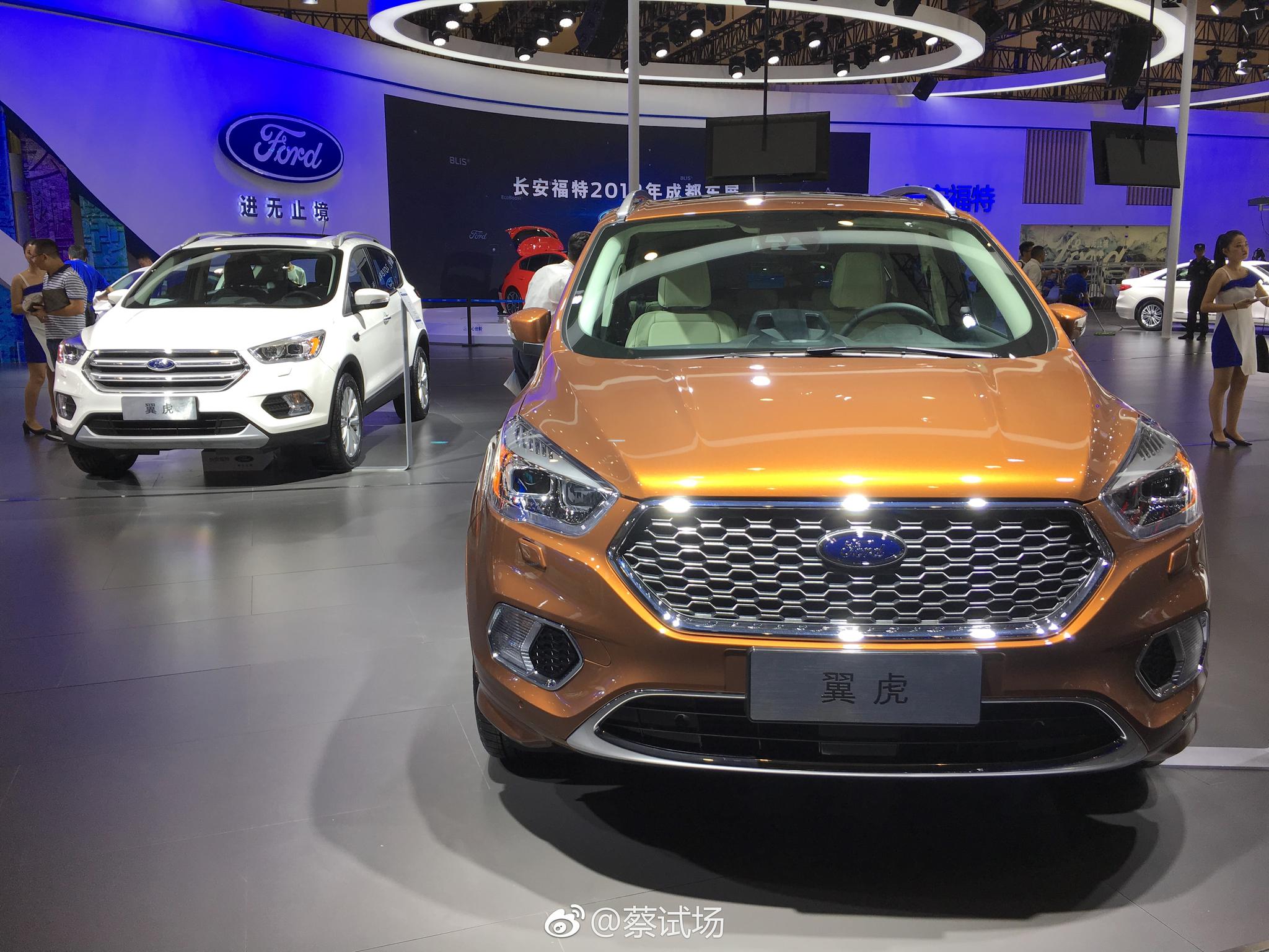 2018成都车展福特展台:巨屏翼虎虽然我坚持认为