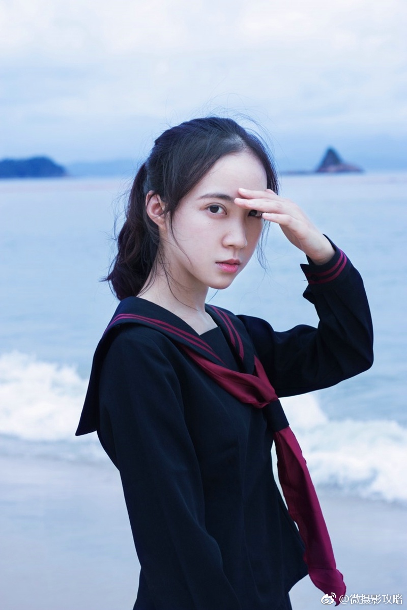 海边素颜马尾姑娘清新活泼写真集