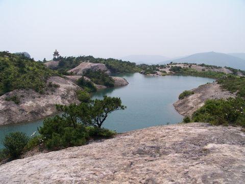 其山體四面呈千仞絕壁,氣勢磅礴,2011年,溫嶺方山與南非桌山結為