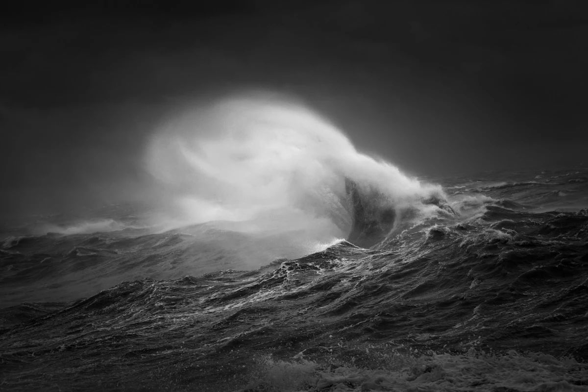 海妖作怪,一组摄人魂魄的巨浪摄影|希腊|英格兰|巨浪_新浪新闻