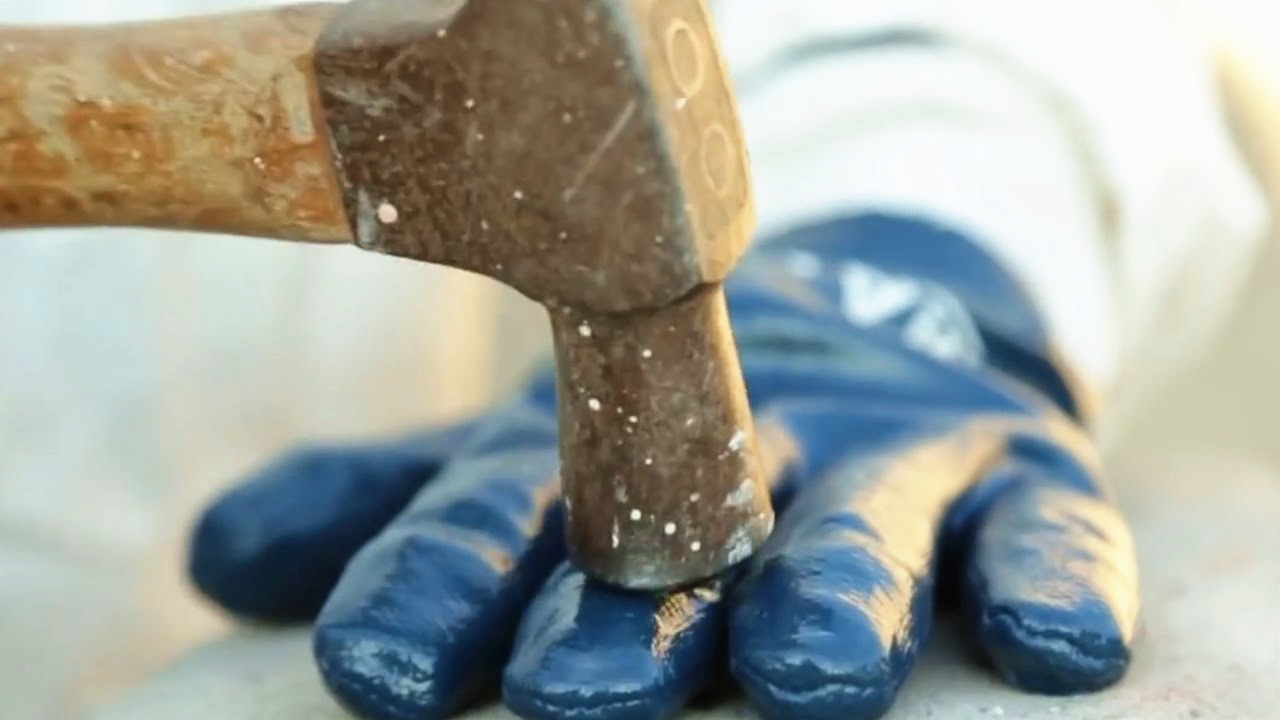 地表最强手套锤子砸手完全不痛太厉害了