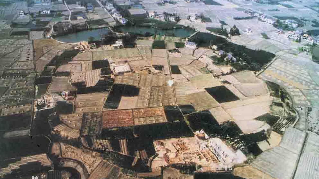 这个古遗址的发现震惊世界,它应该是“中国最早的城市”_新浪新闻