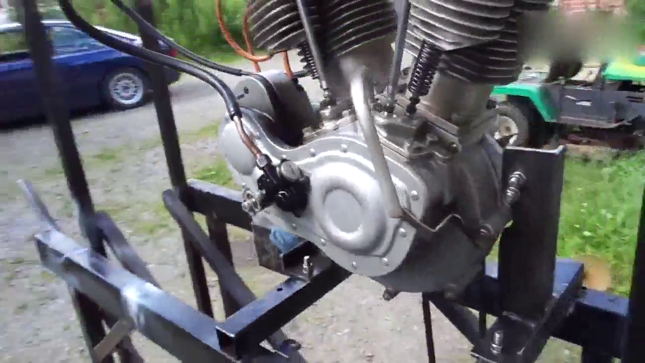 两辆1932年的哈雷摩托车,听发动机声就知道很