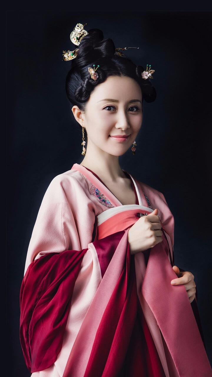 娃娃脸明星舒畅古装剧照欣赏,可爱的不要不要的