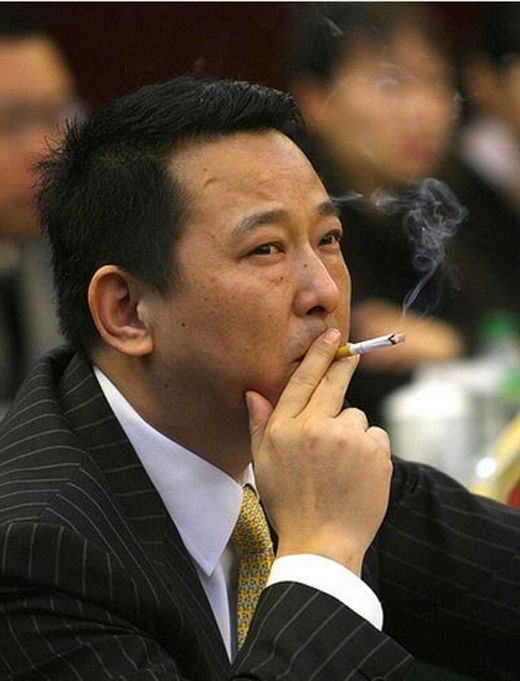 黑社会老大刘汉被执行死刑,法院拍卖众多豪车,宝马x5两万起!
