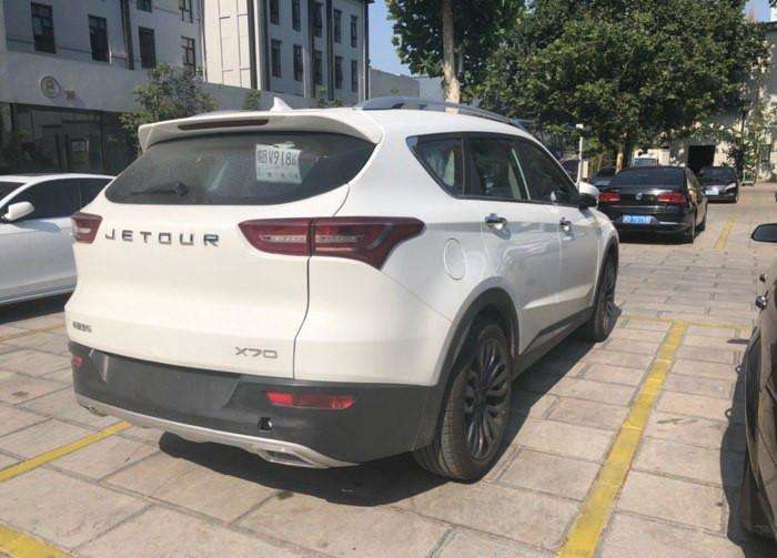 比荣威rx5还大气,首辆奇瑞捷途x7到店,七座中型suv仅卖8万起