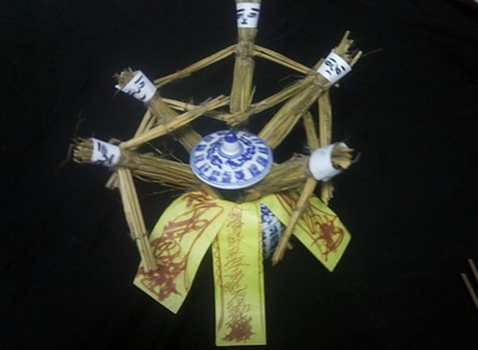 民间故事:五鬼运财术徐林乃是沧县县令,为人正直,为官清廉,深得当地