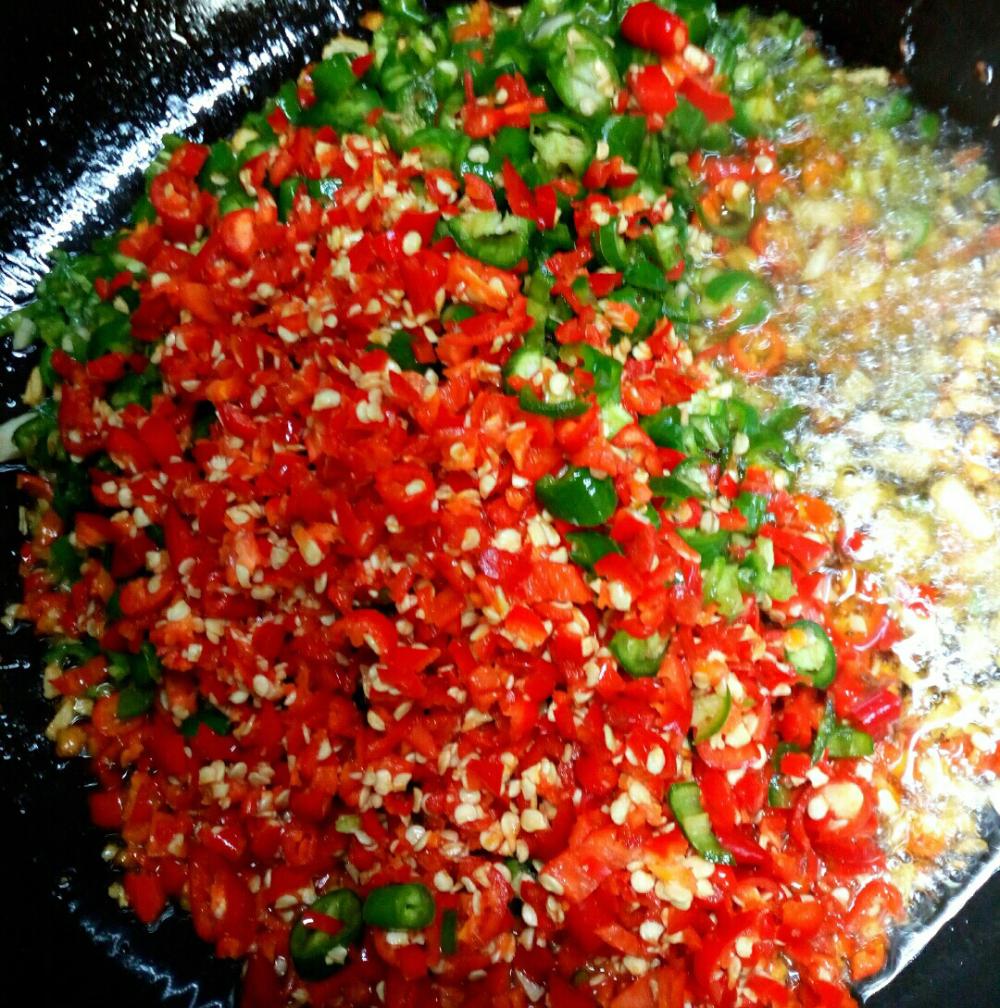 遭人嘲笑的辣子炒辣子原来这么香, 这种做法太下饭了边吃边流眼泪