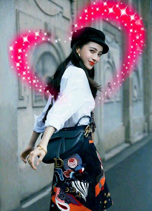 杨颖《新舞林大会》秀街舞,网友:满屏尽是尴尬