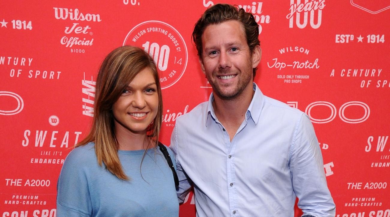 科贝尔温网夺冠帅哥教练功不可没但他换人太勤能合作多久