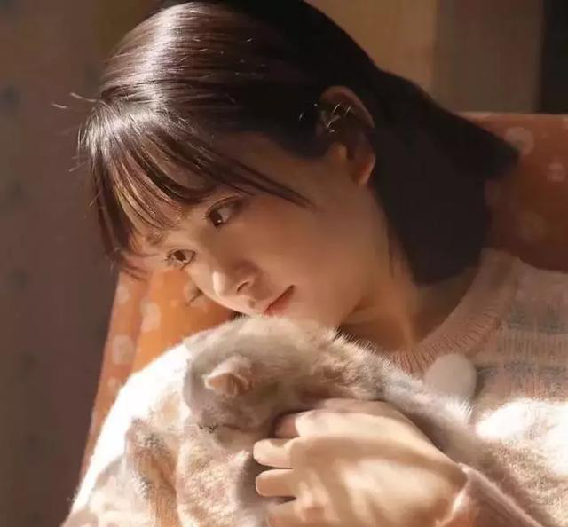 14句抖音超火情感丧句:我爱你,这是我的劫难