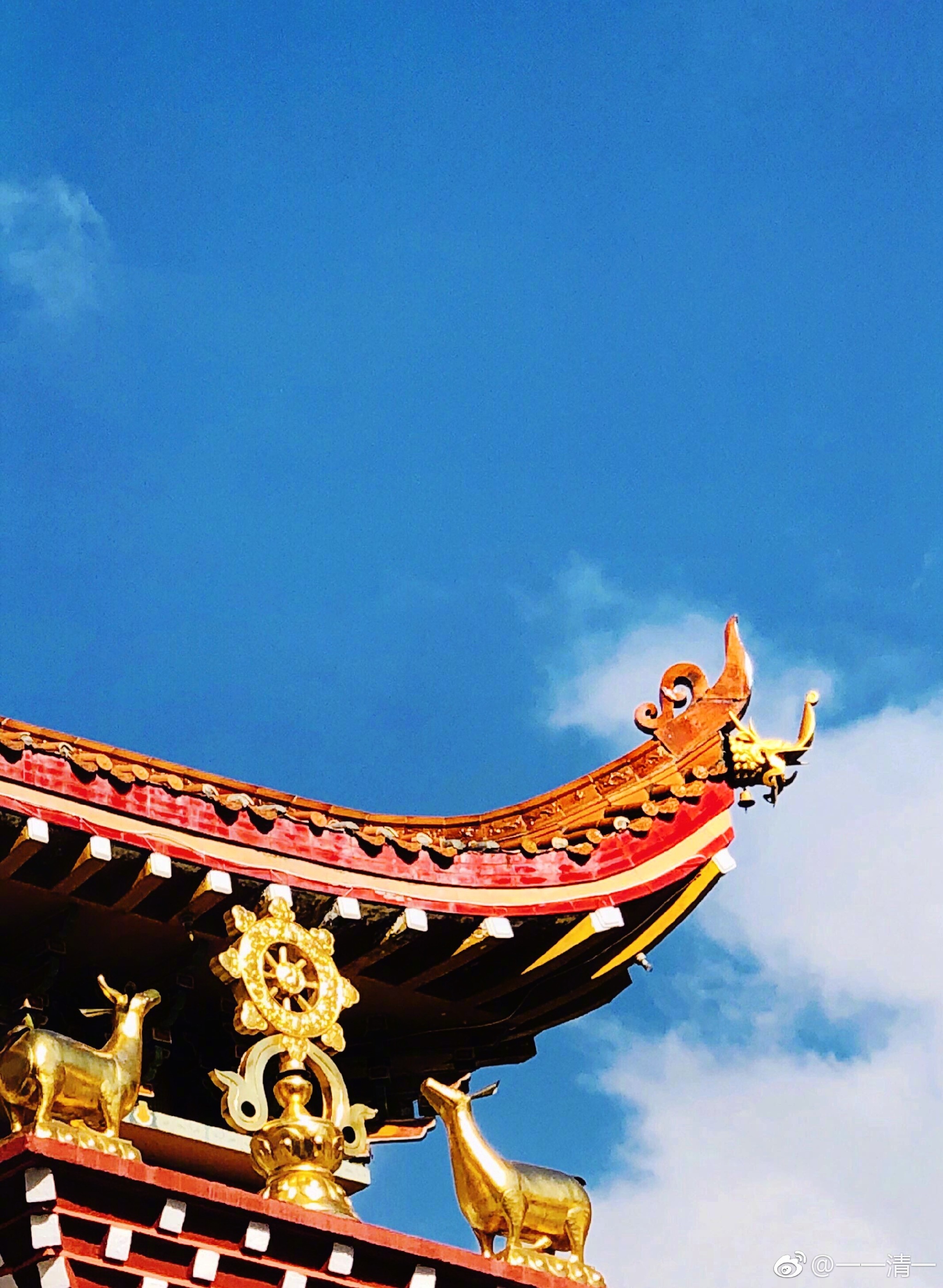 康定市安觉寺折多河畔将军桥头大隐于市