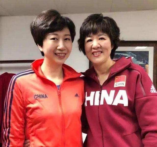 中国女排|魏秋月|李珊_新浪新闻