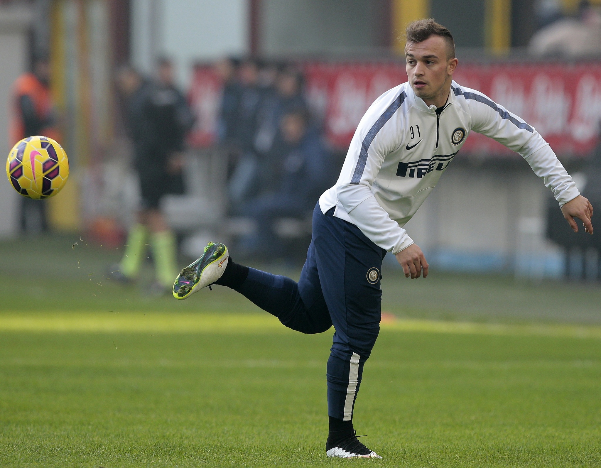 "来几张国米时期的沙奇里吧"——总觉得以前发过