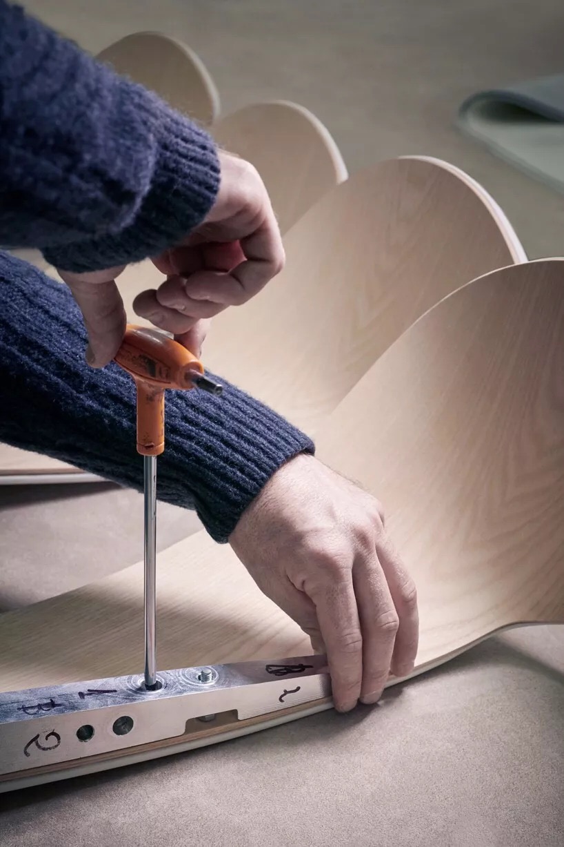 花瓣座凳吉冈德仁