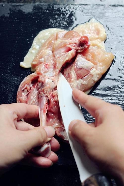 主食之"柠香剔骨鸡腿饭"