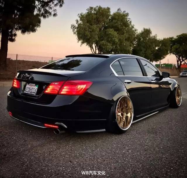 一台高品位的改装雅阁