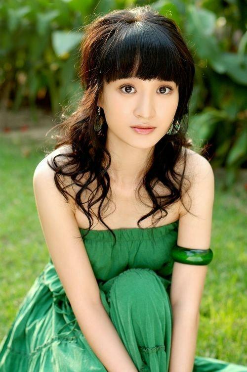 看得透,放得开,则一切如镜中花,水中月,虽赏心悦目,却非永恒