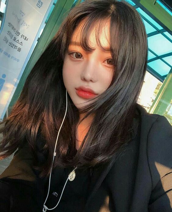女生自拍教学大全教你16招元气满满自拍pose