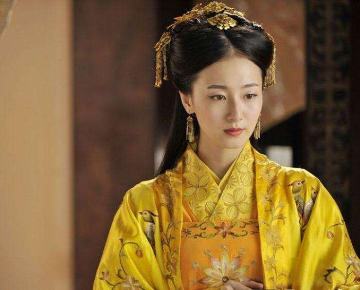 五十岁了还被康熙翻牌, 真实相貌曝光|康熙|皇上|妃子_新浪新闻