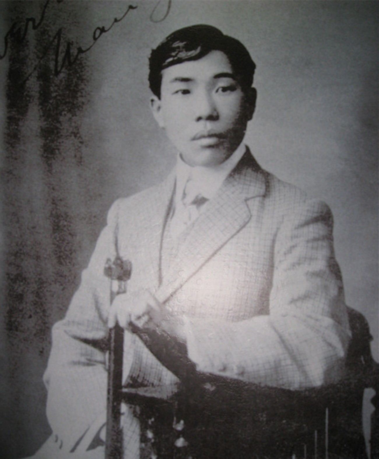 民国酒肉和尚苏曼殊,集众多才华于一身,四处留情却孤独一生