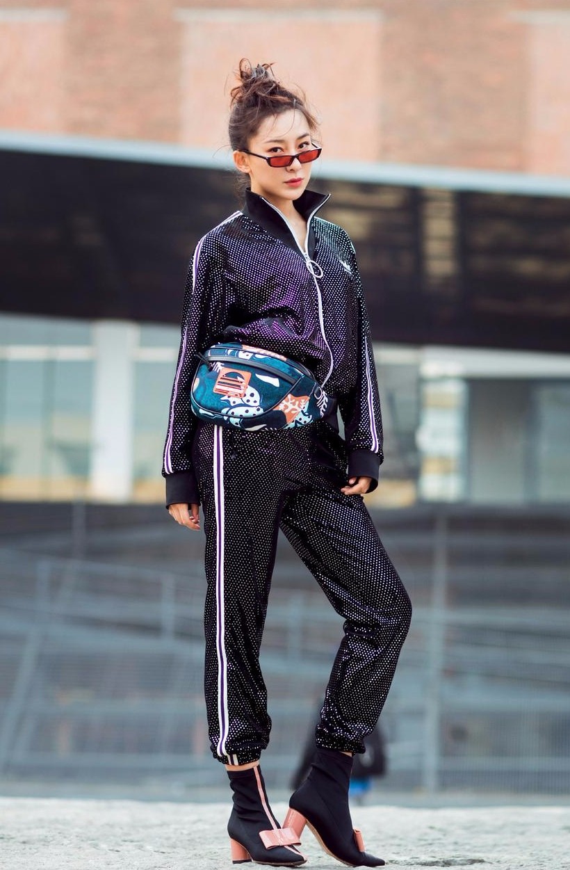 吉丽的性感气质爆棚,喜欢她吗?