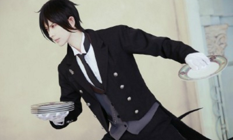 熊叔cos塞巴斯蒂安这侧颜杀就问你服不服不要问我为啥舔屏