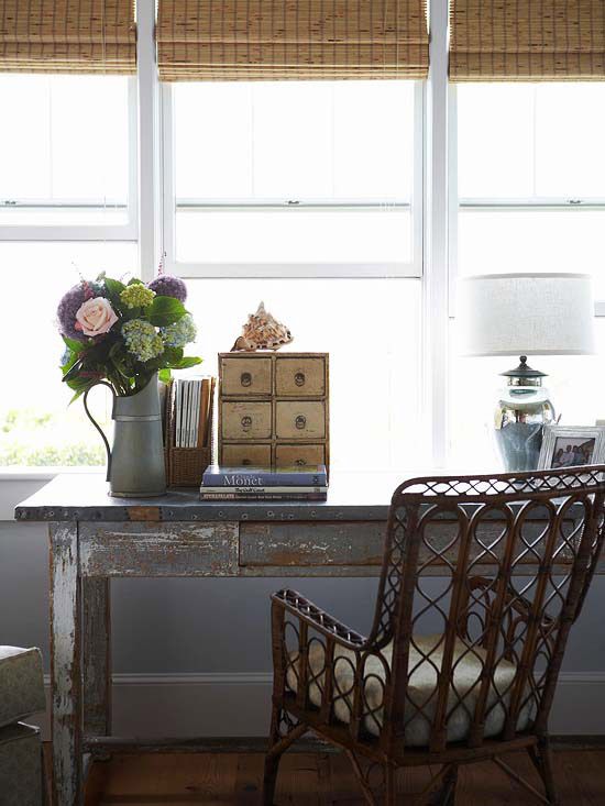 可临窗放置书桌,办公或者阅读觉得眼睛累了的话