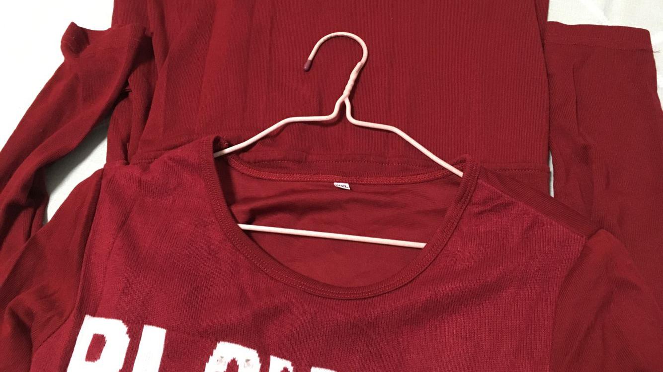 最正确的挂毛衣方法,毛衣这样挂方便还不会变