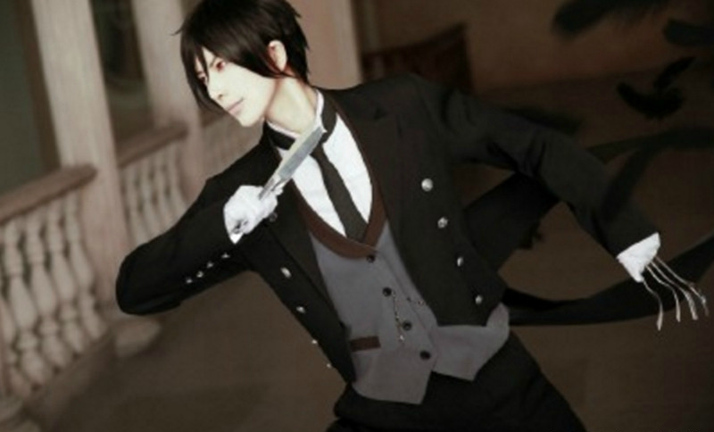 熊叔cos塞巴斯蒂安这侧颜杀就问你服不服不要问我为啥舔屏