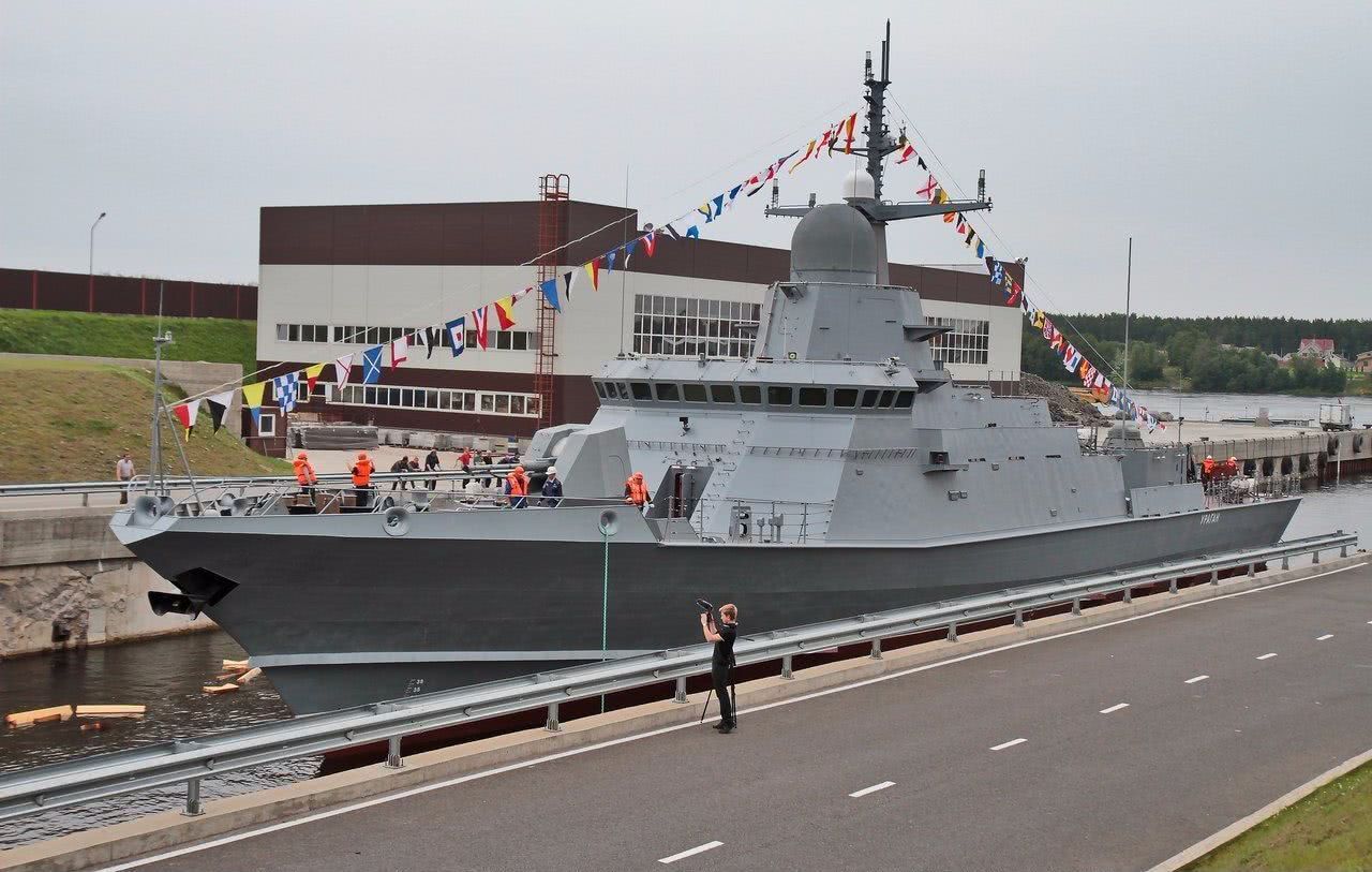 俄罗斯推销能射口径巡航导弹的战略小炮艇,竟然是因为这样?