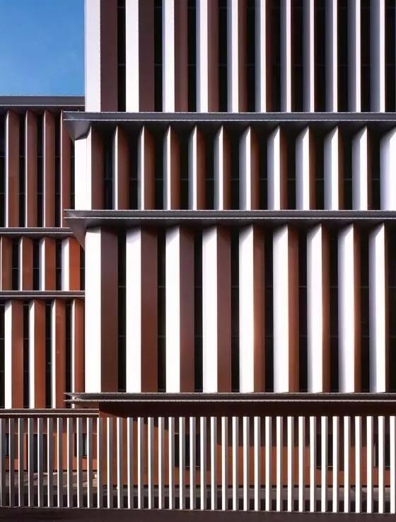 炫酷的建筑造型——花样外墙开窗