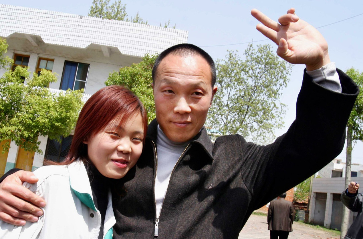 含冤入狱11年后,妻子"复活",他"一家人全毁了"|佘祥林|张在玉|妻子