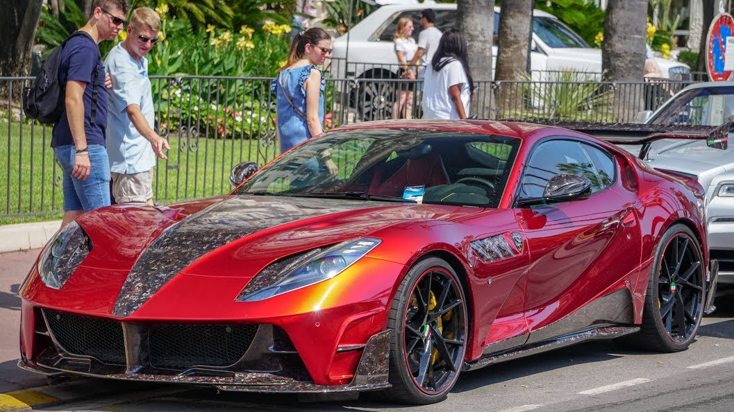 实拍价值500万的法拉利812这尾翼也太大了