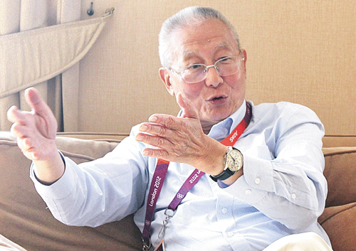 他一出面 亚运会中韩游泳选手纠纷立刻平息