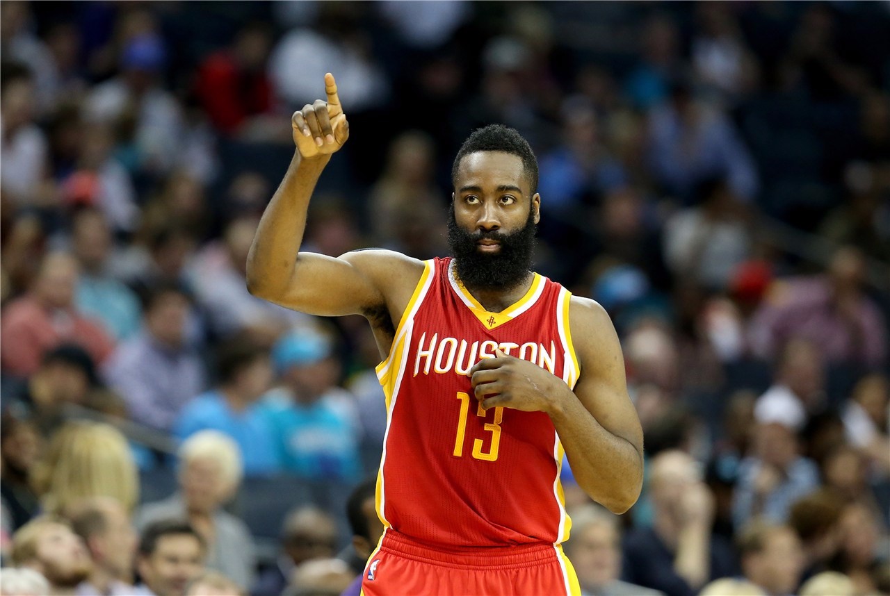 哈登关键时刻终结比赛,还不忘替兄弟出头!球迷:火箭队总冠军