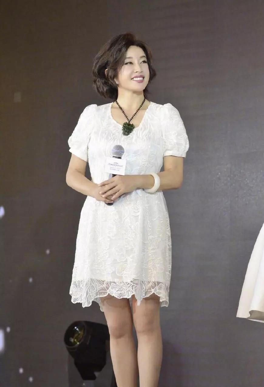 刘晓庆身高 新浪（移动端）