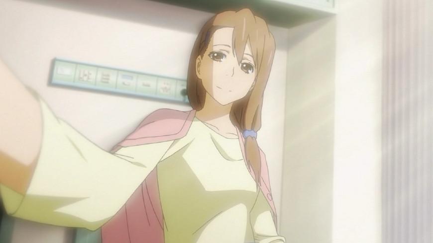 动漫里的美丽太太,请你换个发型,你的发型真的很危险!