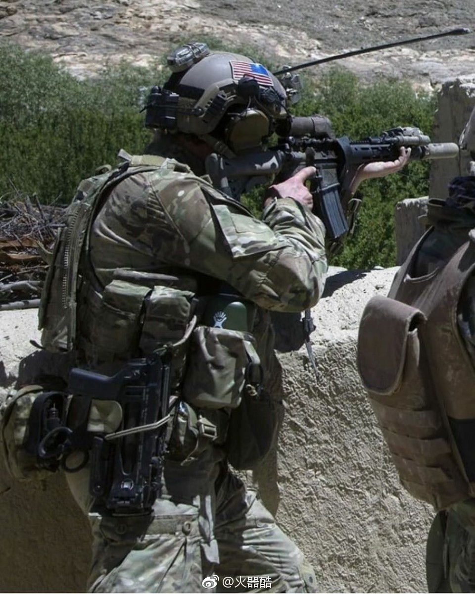 美国陆军 绿色贝雷帽