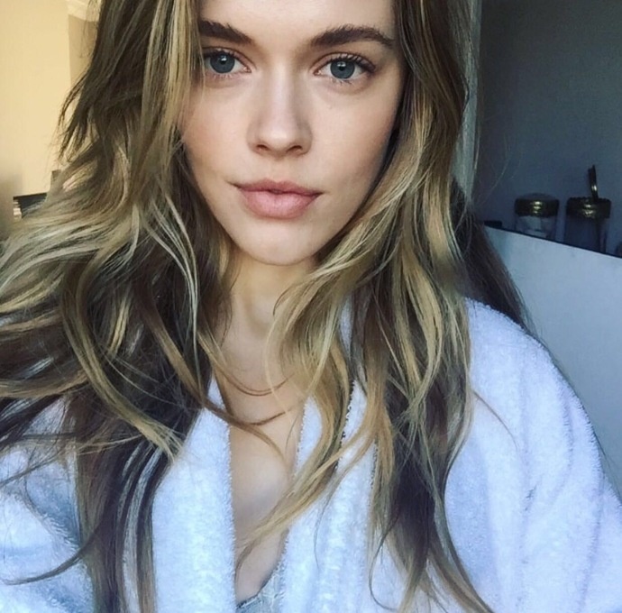 dna公司旗下模特victorialee澳大利亚人