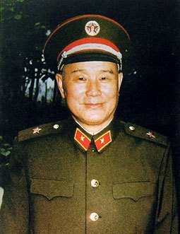 司令员曹海炳(在上述战斗发生时担任解放军第四十六军一三六师四〇七